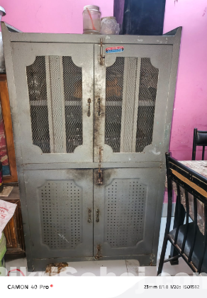 খাবার রাখার আলমিরা
